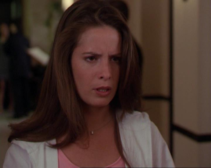 Charmed-Online_dot_net-3x02MagicHour2063.jpg Charmed-Online_dot_net-3x02MagicHour2063.jpg