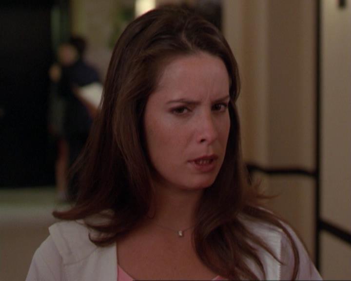 Charmed-Online_dot_net-3x02MagicHour2073.jpg Charmed-Online_dot_net-3x02MagicHour2073.jpg