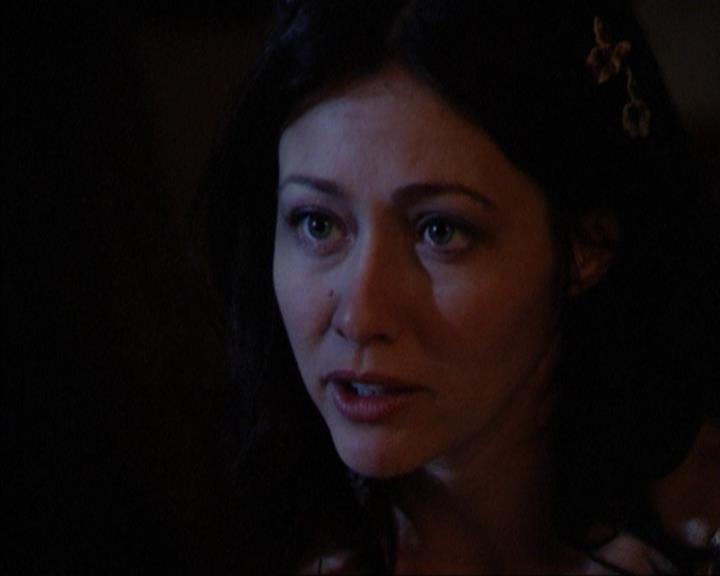 Charmed-Online_dot_net-3x03OnceUponATime0105.jpg