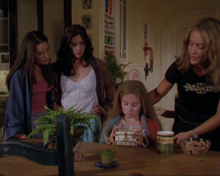 Charmed-Online_dot_net-3x03OnceUponATime0277.jpg Charmed-Online_dot_net-3x03OnceUponATime0277.jpg