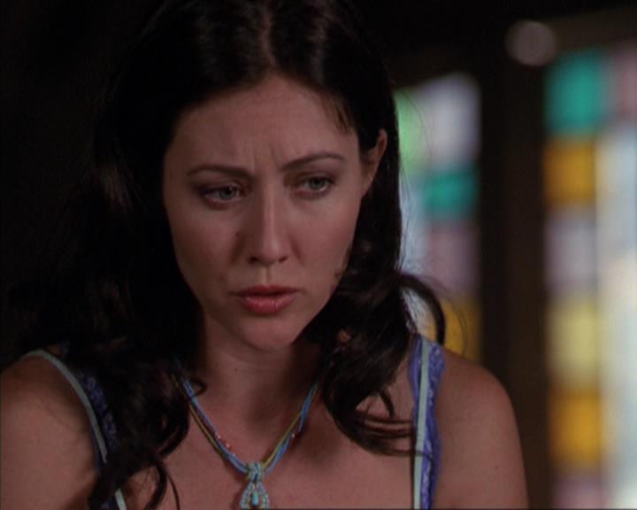 Charmed-Online_dot_net-3x03OnceUponATime0539.jpg