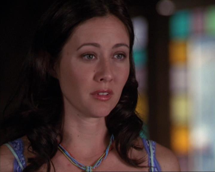 Charmed-Online_dot_net-3x03OnceUponATime0558.jpg