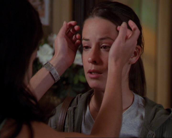 Charmed-Online_dot_net-3x03OnceUponATime0674.jpg