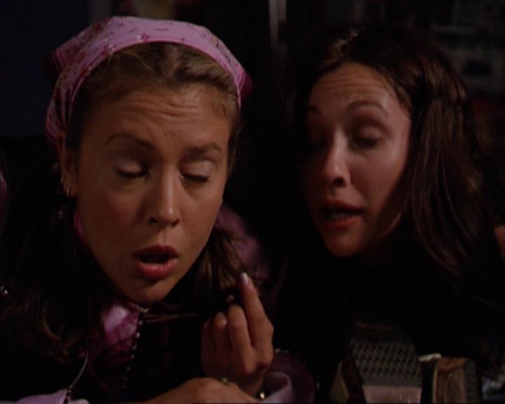 Charmed-Online_dot_net-3x03OnceUponATime1062.jpg Charmed-Online_dot_net-3x03OnceUponATime1062.jpg