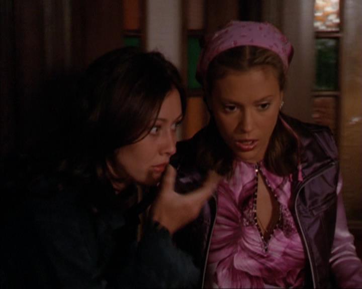 Charmed-Online_dot_net-3x03OnceUponATime1173.jpg Charmed-Online_dot_net-3x03OnceUponATime1173.jpg