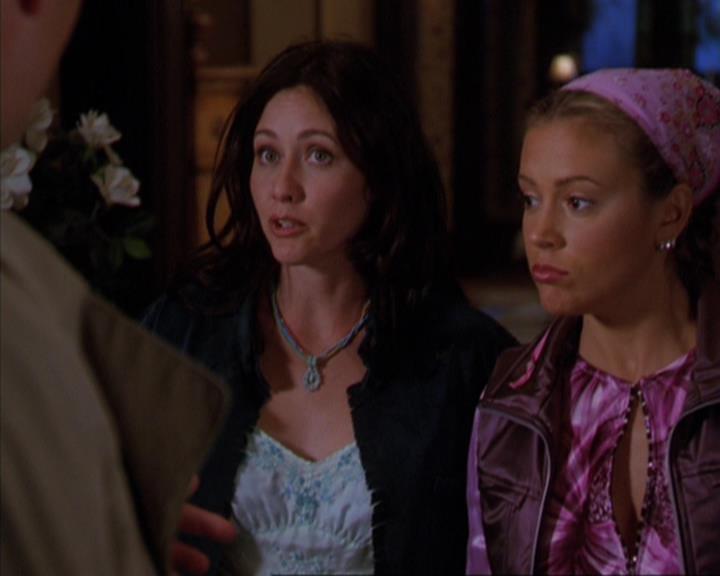 Charmed-Online_dot_net-3x03OnceUponATime1306.jpg Charmed-Online_dot_net-3x03OnceUponATime1306.jpg