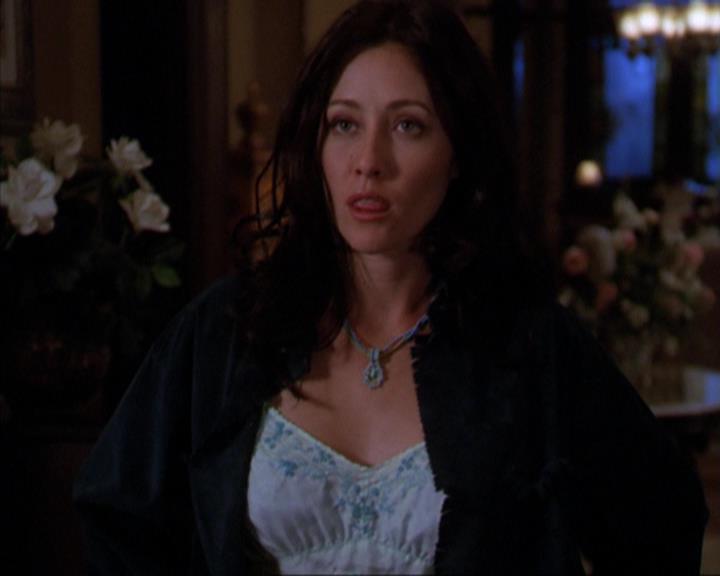 Charmed-Online_dot_net-3x03OnceUponATime1312.jpg Charmed-Online_dot_net-3x03OnceUponATime1312.jpg