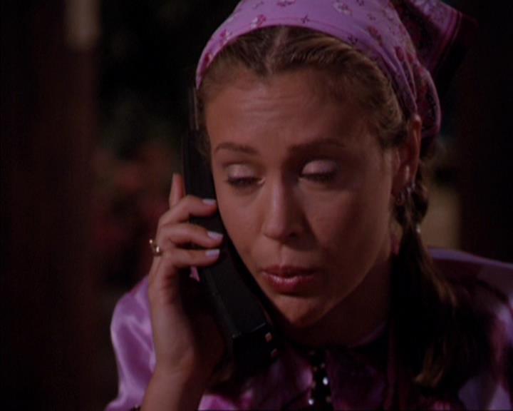 Charmed-Online_dot_net-3x03OnceUponATime1444.jpg Charmed-Online_dot_net-3x03OnceUponATime1444.jpg