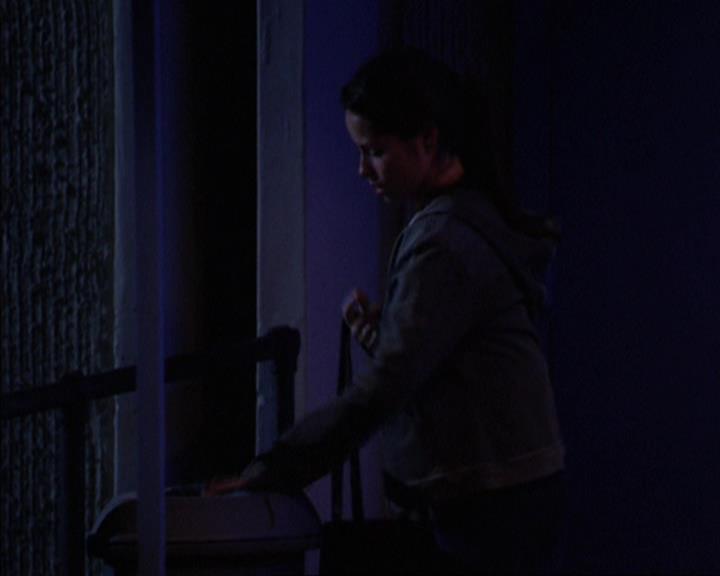 Charmed-Online_dot_net-3x03OnceUponATime1527.jpg Charmed-Online_dot_net-3x03OnceUponATime1527.jpg