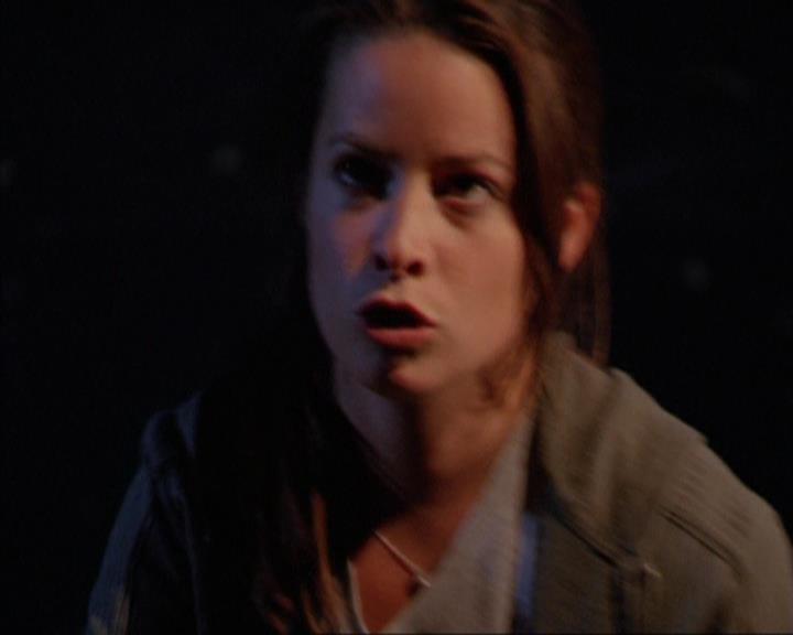 Charmed-Online_dot_net-3x03OnceUponATime1564.jpg Charmed-Online_dot_net-3x03OnceUponATime1564.jpg