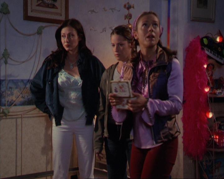 Charmed-Online_dot_net-3x03OnceUponATime1761.jpg