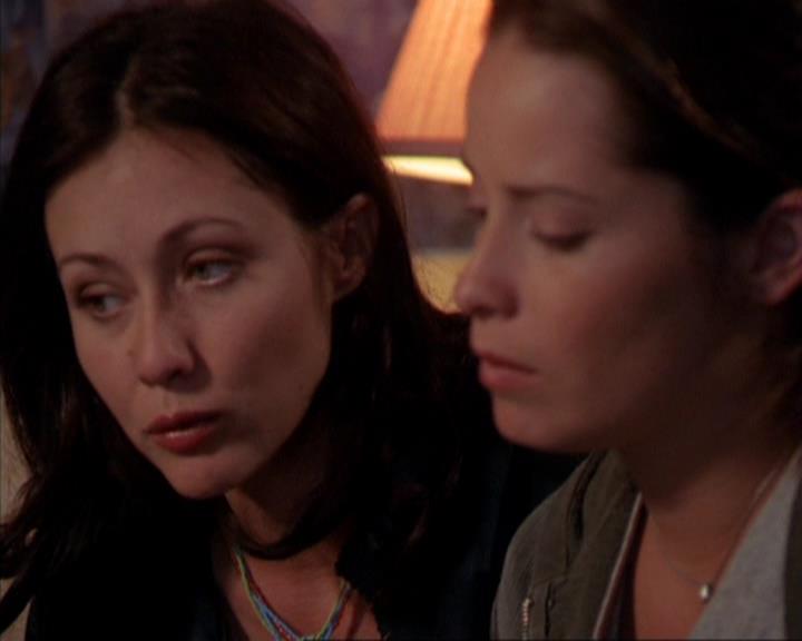 Charmed-Online_dot_net-3x03OnceUponATime1790.jpg Charmed-Online_dot_net-3x03OnceUponATime1790.jpg