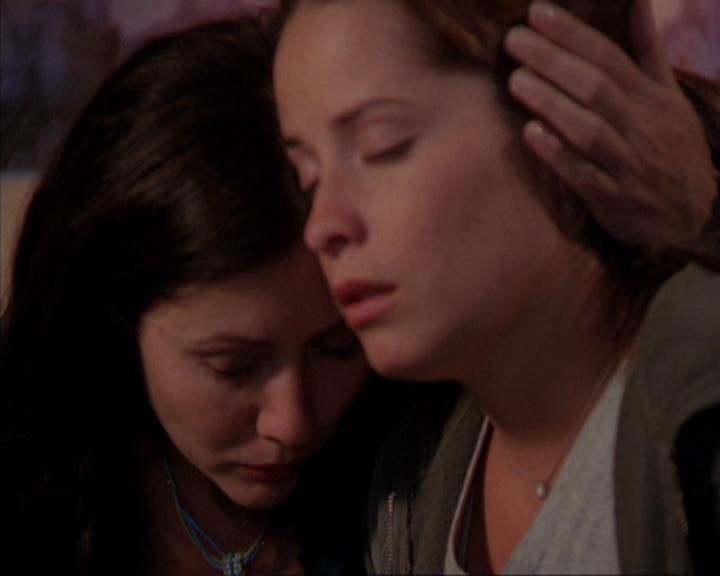Charmed-Online_dot_net-3x03OnceUponATime1806.jpg