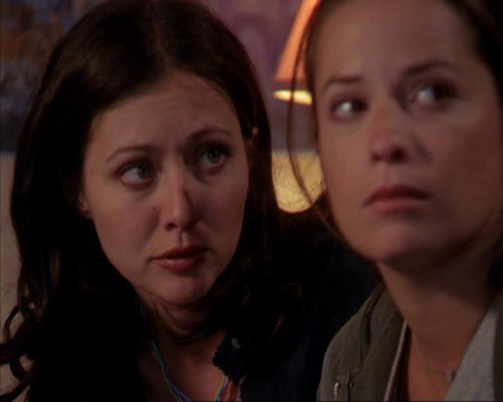 Charmed-Online_dot_net-3x03OnceUponATime1811.jpg