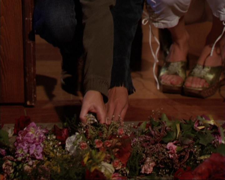 Charmed-Online_dot_net-3x03OnceUponATime2077.jpg Charmed-Online_dot_net-3x03OnceUponATime2077.jpg