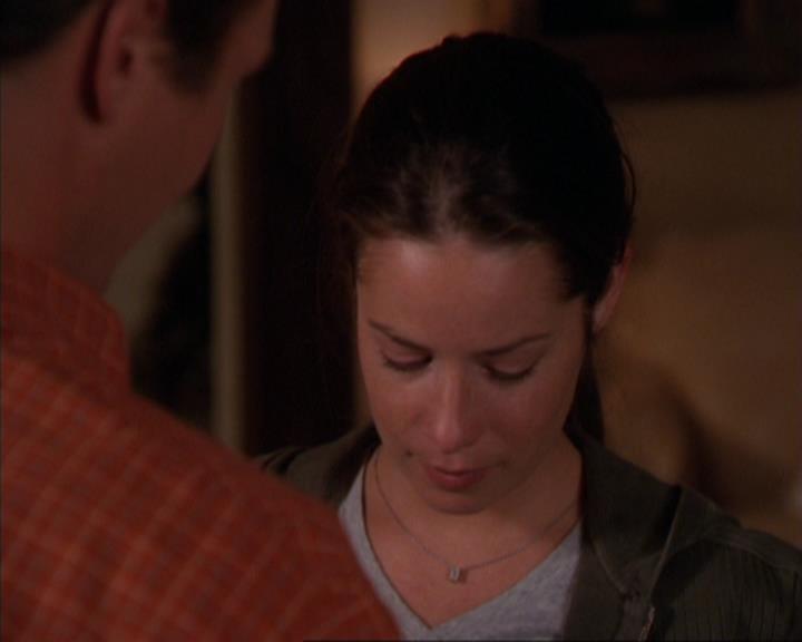 Charmed-Online_dot_net-3x03OnceUponATime2219.jpg Charmed-Online_dot_net-3x03OnceUponATime2219.jpg