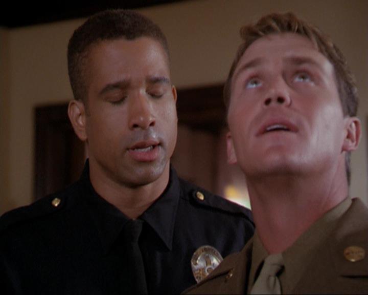 Charmed-Online_dot_net-3x04AllHalliwellsEve0569.jpg Charmed-Online_dot_net-3x04AllHalliwellsEve0569.jpg