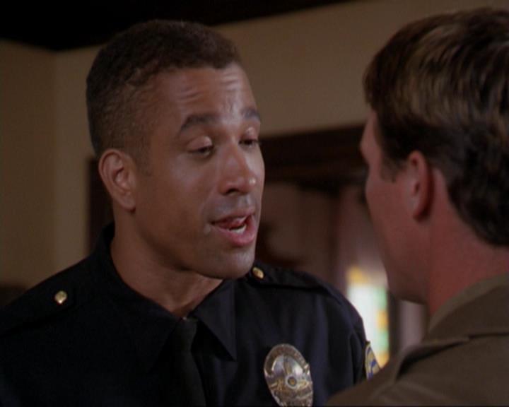 Charmed-Online_dot_net-3x04AllHalliwellsEve0581.jpg Charmed-Online_dot_net-3x04AllHalliwellsEve0581.jpg