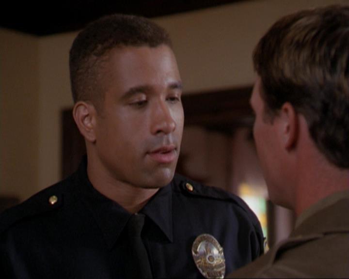 Charmed-Online_dot_net-3x04AllHalliwellsEve0585.jpg Charmed-Online_dot_net-3x04AllHalliwellsEve0585.jpg