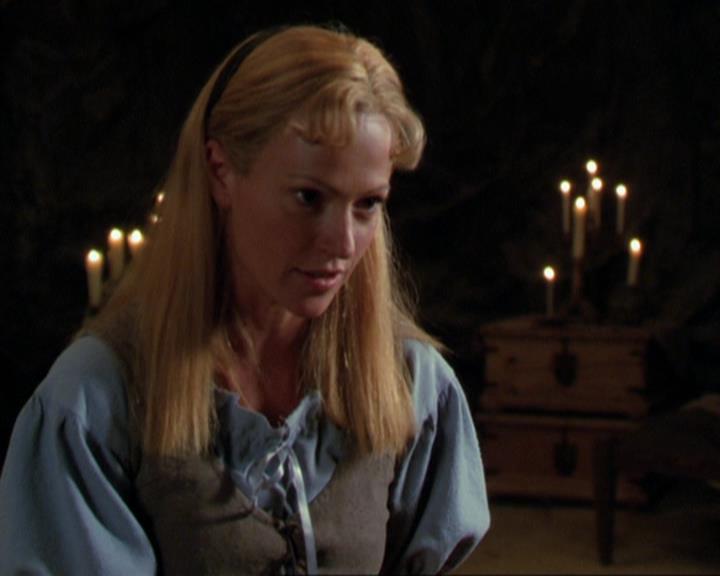 Charmed-Online_dot_net-3x04AllHalliwellsEve0651.jpg Charmed-Online_dot_net-3x04AllHalliwellsEve0651.jpg