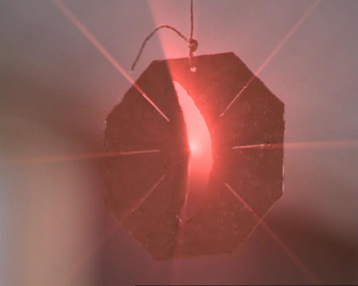 Charmed-Online_dot_net-3x04AllHalliwellsEve0849.jpg Charmed-Online_dot_net-3x04AllHalliwellsEve0849.jpg