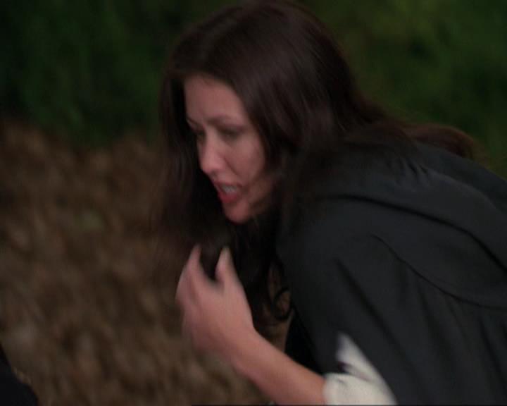 Charmed-Online_dot_net-3x04AllHalliwellsEve0862.jpg Charmed-Online_dot_net-3x04AllHalliwellsEve0862.jpg