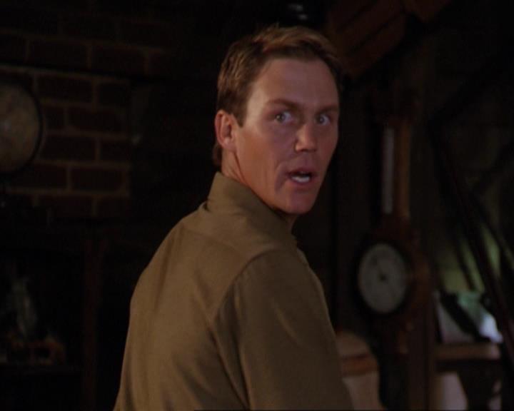 Charmed-Online_dot_net-3x04AllHalliwellsEve1102.jpg