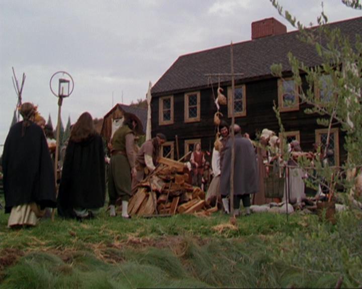 Charmed-Online_dot_net-3x04AllHalliwellsEve1391.jpg Charmed-Online_dot_net-3x04AllHalliwellsEve1391.jpg