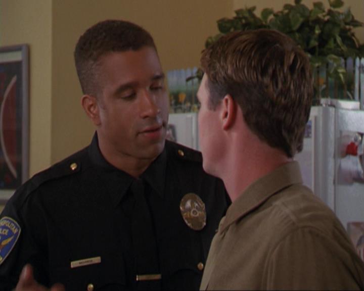 Charmed-Online_dot_net-3x04AllHalliwellsEve1694.jpg Charmed-Online_dot_net-3x04AllHalliwellsEve1694.jpg