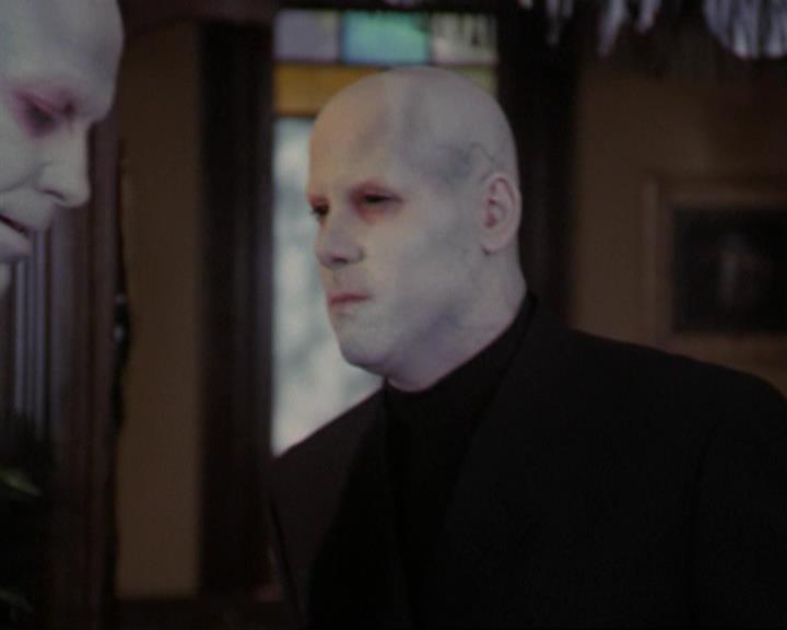 Charmed-Online_dot_net-3x04AllHalliwellsEve1749.jpg Charmed-Online_dot_net-3x04AllHalliwellsEve1749.jpg