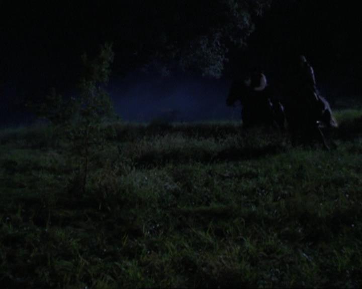 Charmed-Online_dot_net-3x04AllHalliwellsEve2017.jpg Charmed-Online_dot_net-3x04AllHalliwellsEve2017.jpg