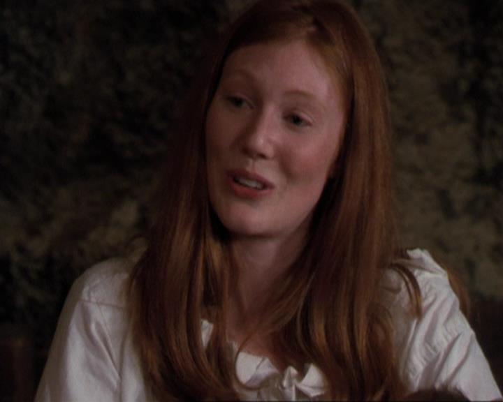 Charmed-Online_dot_net-3x04AllHalliwellsEve2196.jpg Charmed-Online_dot_net-3x04AllHalliwellsEve2196.jpg