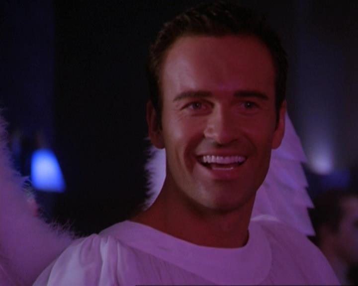 Charmed-Online_dot_net-3x04AllHalliwellsEve2441.jpg Charmed-Online_dot_net-3x04AllHalliwellsEve2441.jpg