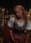 Charmed-Online_dot_net-3x04AllHalliwellsEve1216.jpg