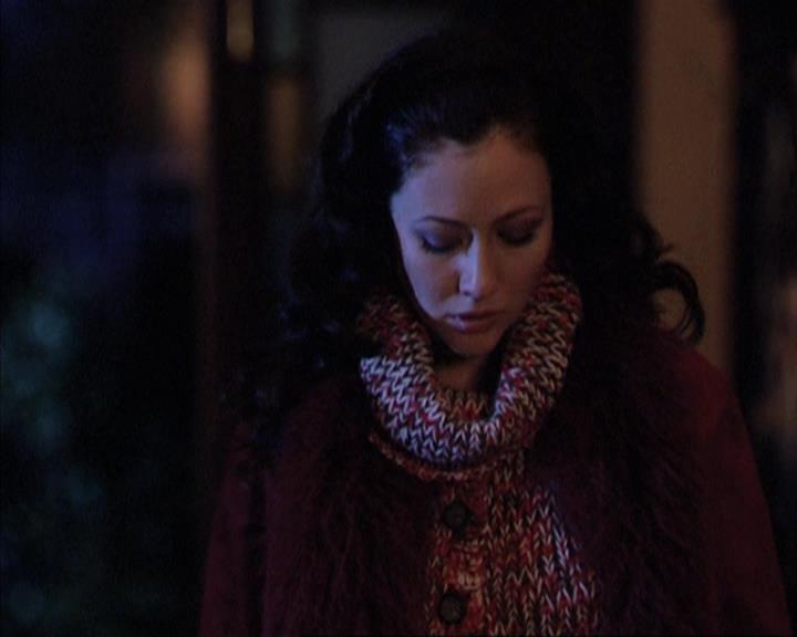 Charmed-Online-dot-net_305SightUnseen0192.jpg Charmed-Online-dot-net_305SightUnseen0192.jpg