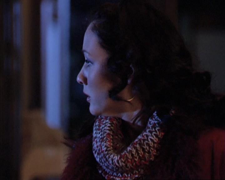 Charmed-Online-dot-net_305SightUnseen0203.jpg Charmed-Online-dot-net_305SightUnseen0203.jpg