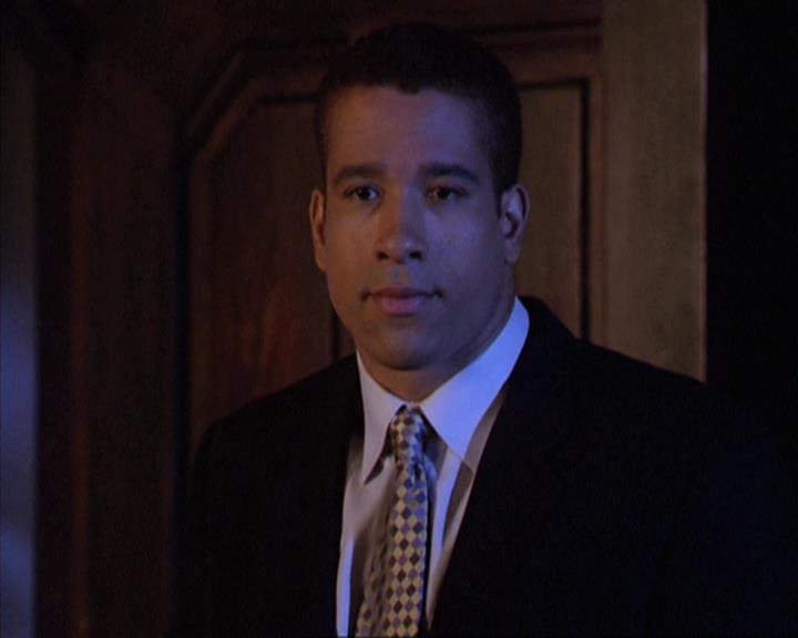 Charmed-Online-dot-net_305SightUnseen0387.jpg Charmed-Online-dot-net_305SightUnseen0387.jpg