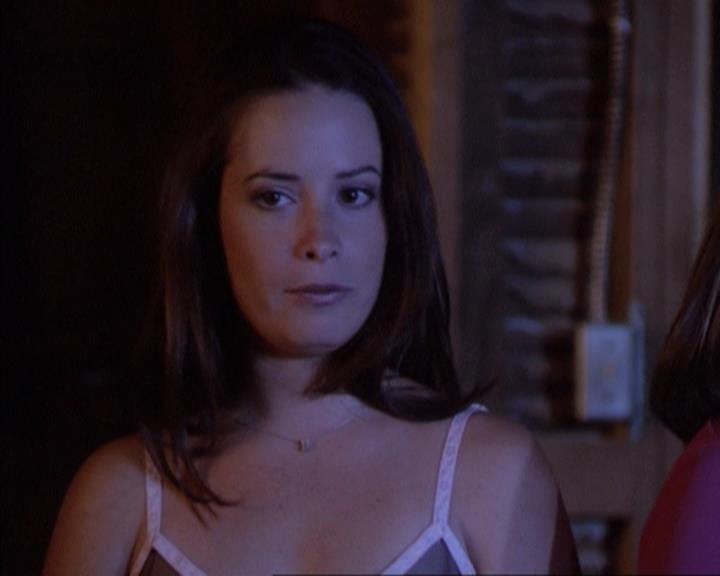 Charmed-Online-dot-net_305SightUnseen0409.jpg Charmed-Online-dot-net_305SightUnseen0409.jpg