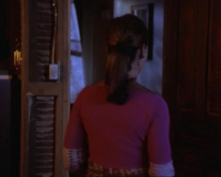 Charmed-Online-dot-net_305SightUnseen0460.jpg Charmed-Online-dot-net_305SightUnseen0460.jpg