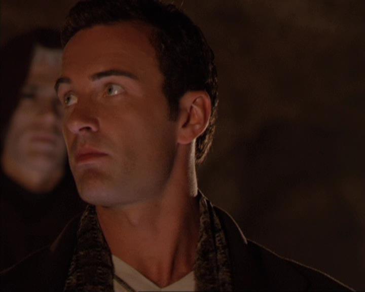 Charmed-Online-dot-net_305SightUnseen0484.jpg Charmed-Online-dot-net_305SightUnseen0484.jpg