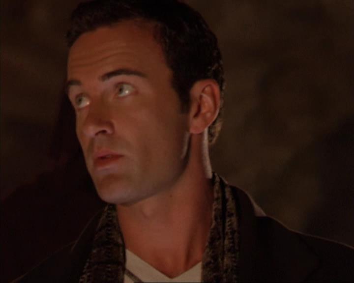 Charmed-Online-dot-net_305SightUnseen0485.jpg Charmed-Online-dot-net_305SightUnseen0485.jpg