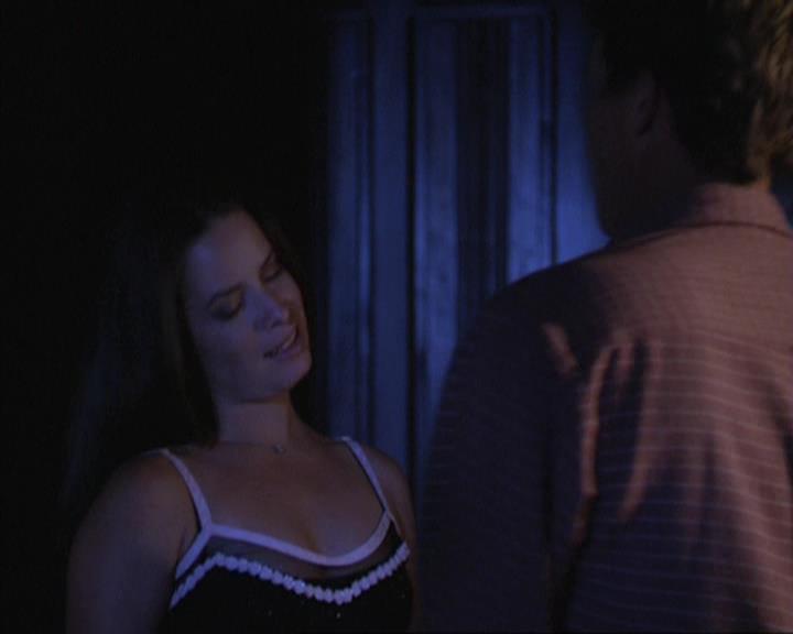 Charmed-Online-dot-net_305SightUnseen0551.jpg Charmed-Online-dot-net_305SightUnseen0551.jpg