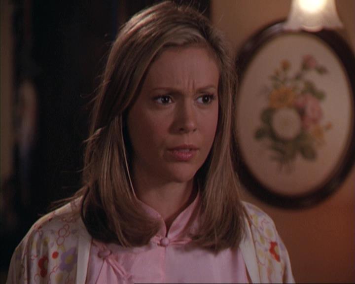 Charmed-Online-dot-net_305SightUnseen0663.jpg Charmed-Online-dot-net_305SightUnseen0663.jpg