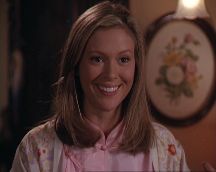 Charmed-Online-dot-net_305SightUnseen0664.jpg Charmed-Online-dot-net_305SightUnseen0664.jpg