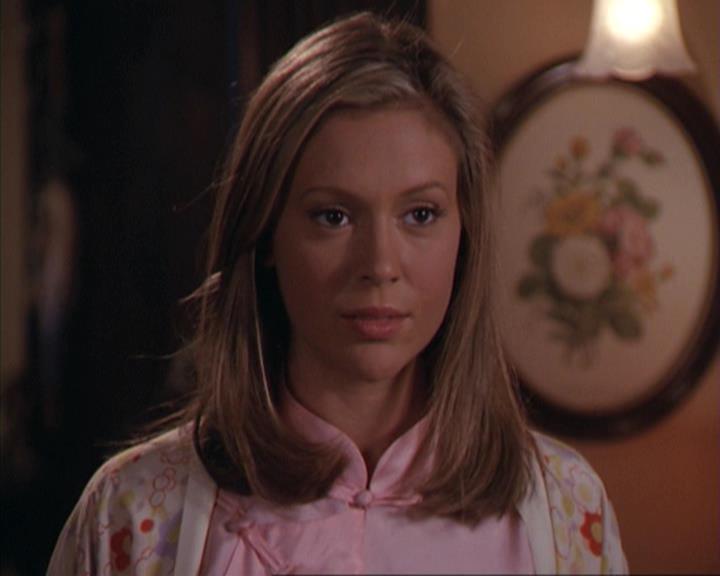 Charmed-Online-dot-net_305SightUnseen0669.jpg Charmed-Online-dot-net_305SightUnseen0669.jpg