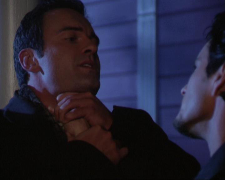 Charmed-Online-dot-net_305SightUnseen0743.jpg Charmed-Online-dot-net_305SightUnseen0743.jpg