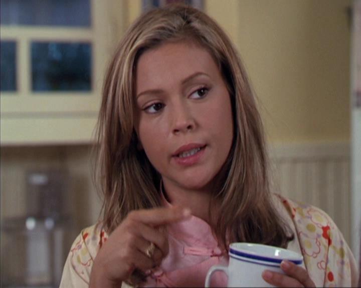 Charmed-Online-dot-net_305SightUnseen0827.jpg Charmed-Online-dot-net_305SightUnseen0827.jpg