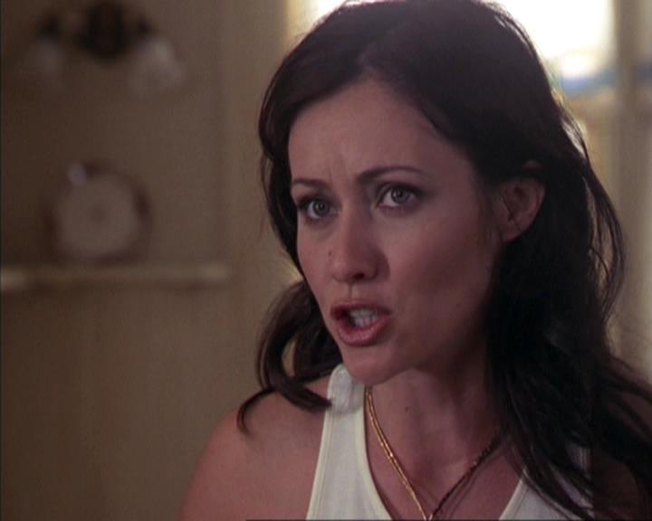 Charmed-Online-dot-net_305SightUnseen0844.jpg Charmed-Online-dot-net_305SightUnseen0844.jpg