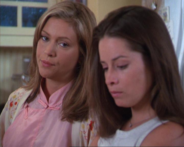 Charmed-Online-dot-net_305SightUnseen0850.jpg Charmed-Online-dot-net_305SightUnseen0850.jpg