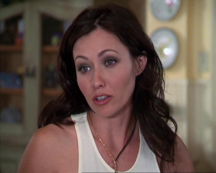 Charmed-Online-dot-net_305SightUnseen0859.jpg Charmed-Online-dot-net_305SightUnseen0859.jpg